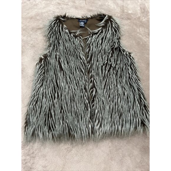Max Edition Jackets & Blazers - Max Edition Faux Feather Vest Womens Medium Brown White Hook Eye Closure *READ*